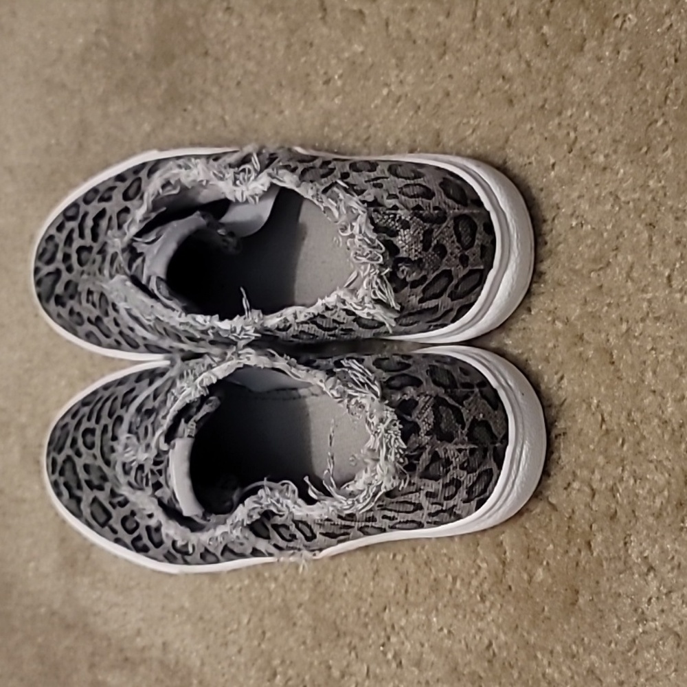 Rocket Dog Slip-on Canvas Casual Shoes - Picture 4 of 8